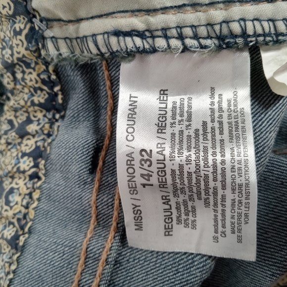 VINTAGE AMERICA BLUES WOMEN'S BLUE JEANS SIZE 14R NWT‎ WAIST MEASURES 19.5" - Picture 11 of 16